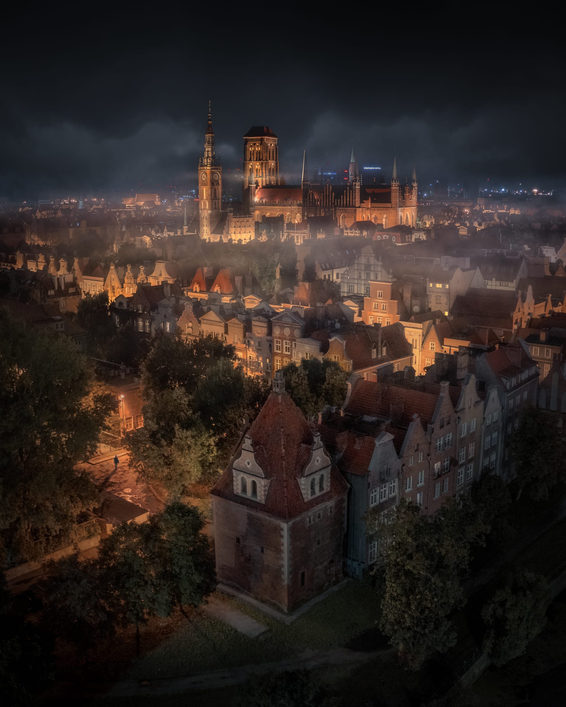 The Old Town by Night #59/64