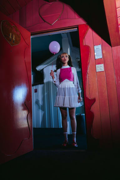 Rose Arrives #07